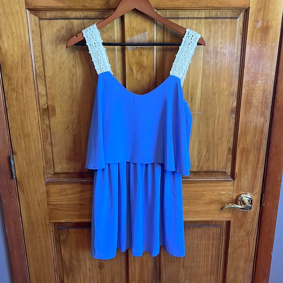 TOBI Flowey Blue Dress - Size Medium🦋 - Picture 4 of 7